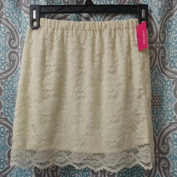 Xhilaration Dresses & Skirts - Xhilaration Lace Skirt NWT!